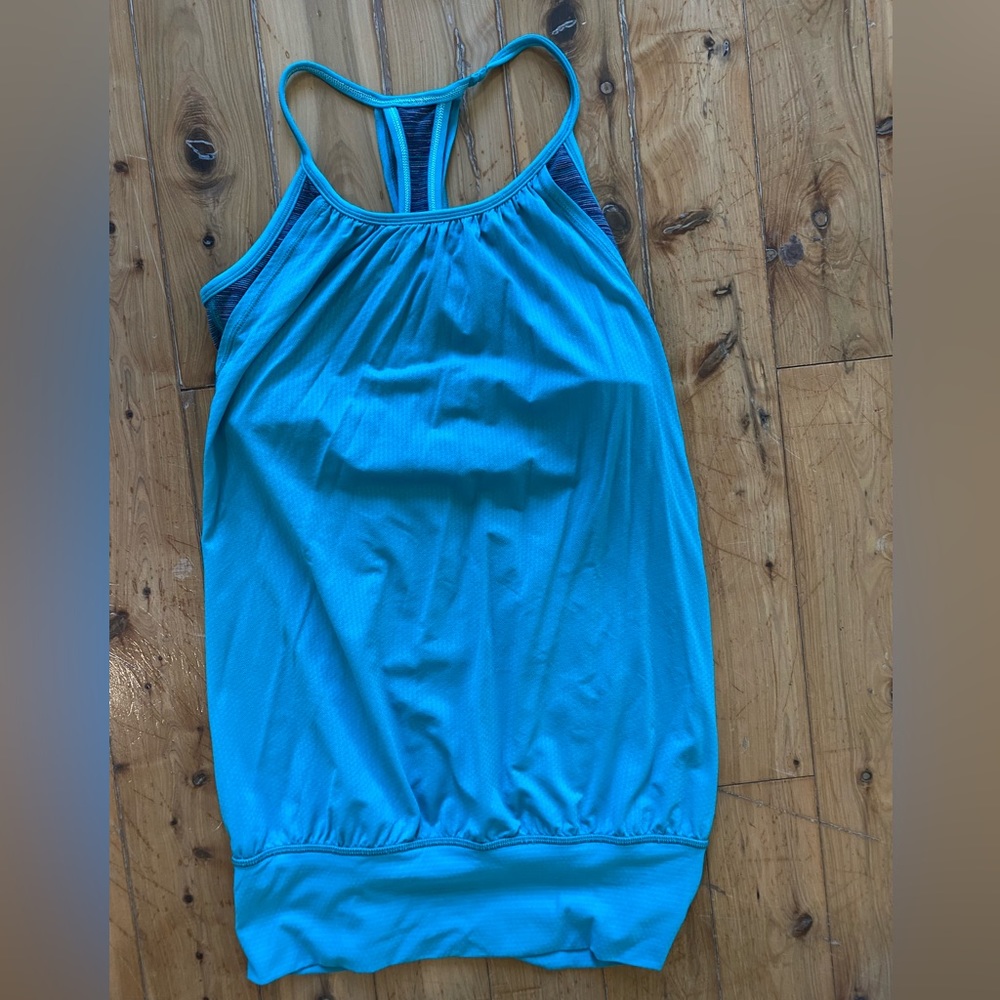 Lululemon Tank with Built in Sports bra Size 4